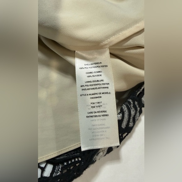 ALICE + OLIVIA Black and White Butterfly Lace Mini Skirt size 4 - Picture 11 of 14